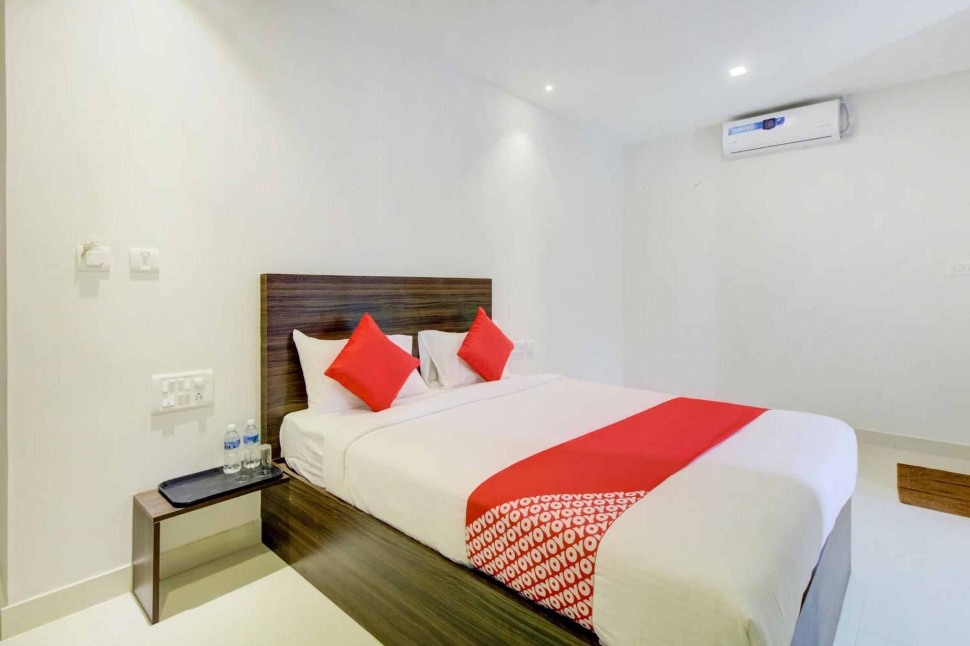 Super Hotel O Urban Inn Bangalore Exteriör bild